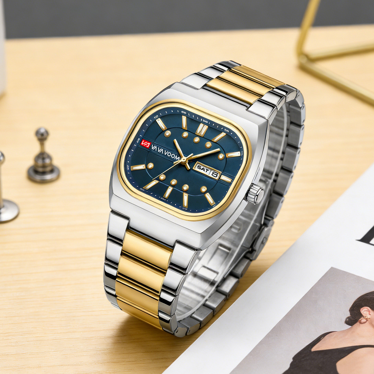 Quadratische Neue Einzigartige – Mens Fashion Watch Bewertung und Preis